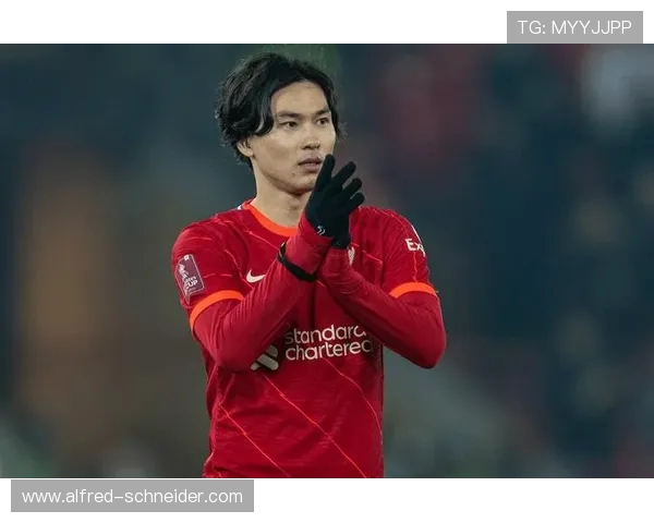 法甲上演日本德比!南野拓实替补传射 盼逆天改命